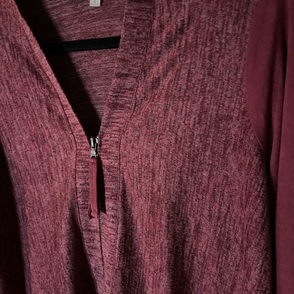 LOGO Burgundy Sweater - Picture 2 of 3